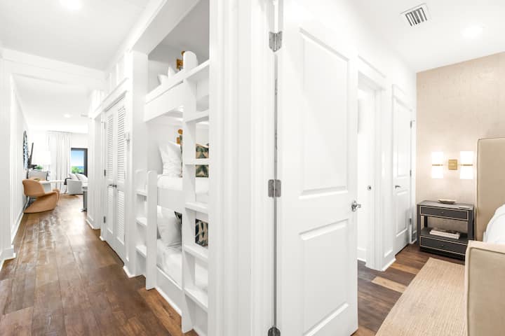 Prilagođeni ugrađeni dvostruki kreveti za 3 osobe