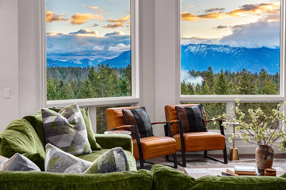 Soaring Eagle Lodge