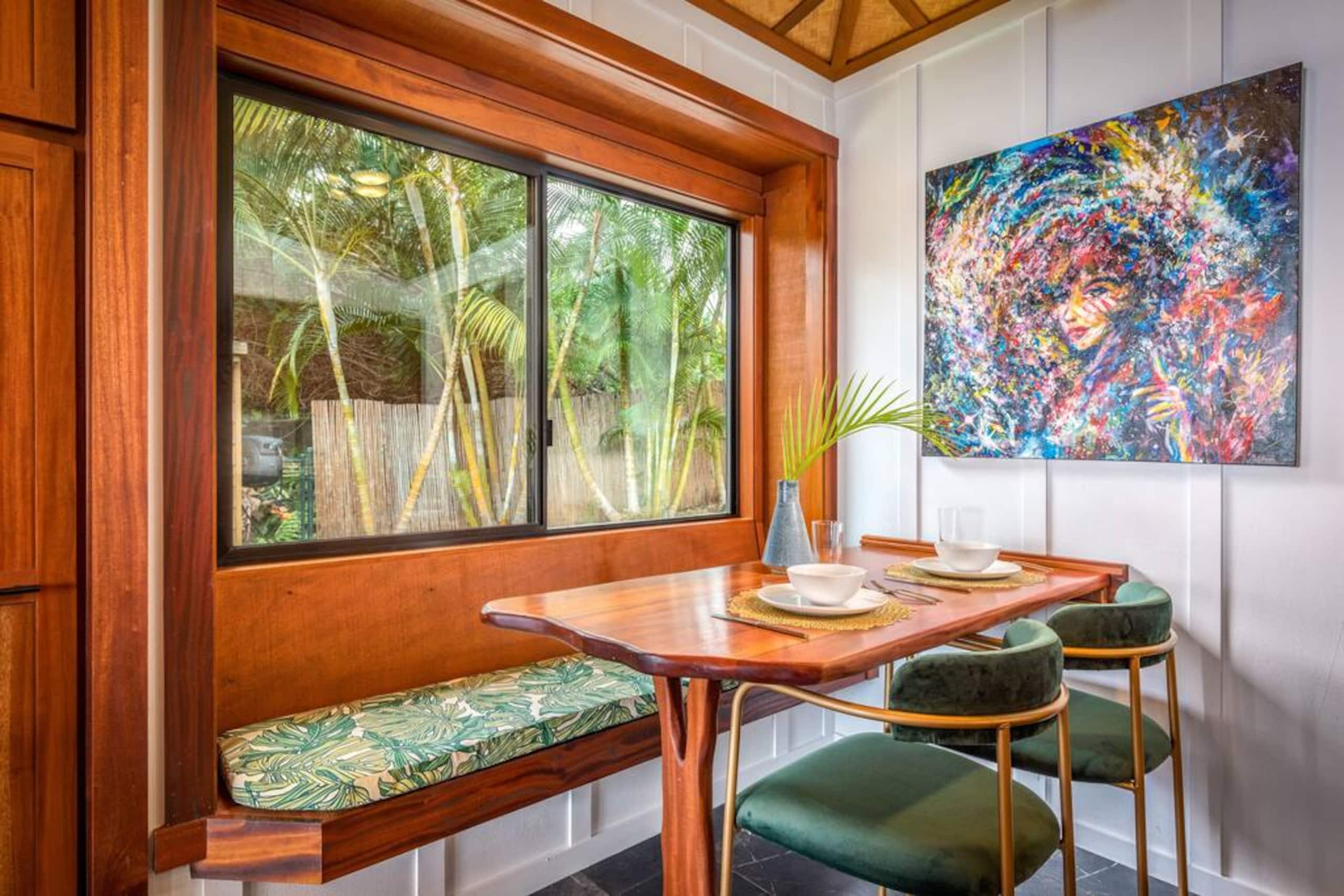 Home in Holualoa · ★4.98 · 2 bedrooms · 2 beds · 2 baths - Photo 6