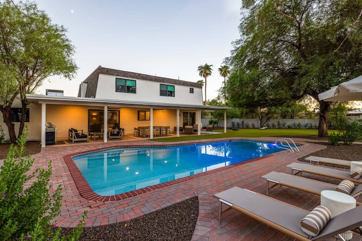 The Wilder: Pickleball Court, Pool, & Game Room - Airbnb