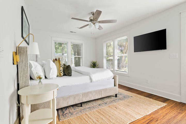 חדר שינה 5: מיטת קינג + טלוויזיה