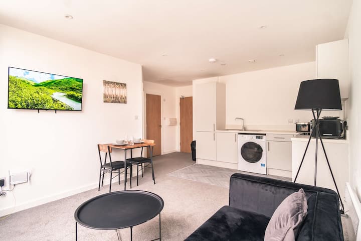 Central Preston Lovely 1 Bedroom Apartment - Preston