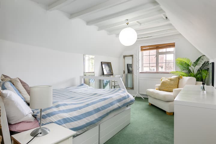 Old Manse - Final Low Res-1