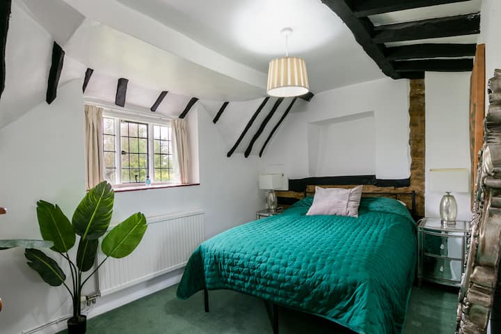 Old Manse - Final Low Res-2