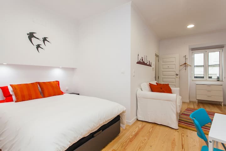 Hidden Gem I in Alfama perfect to explore Lisbon