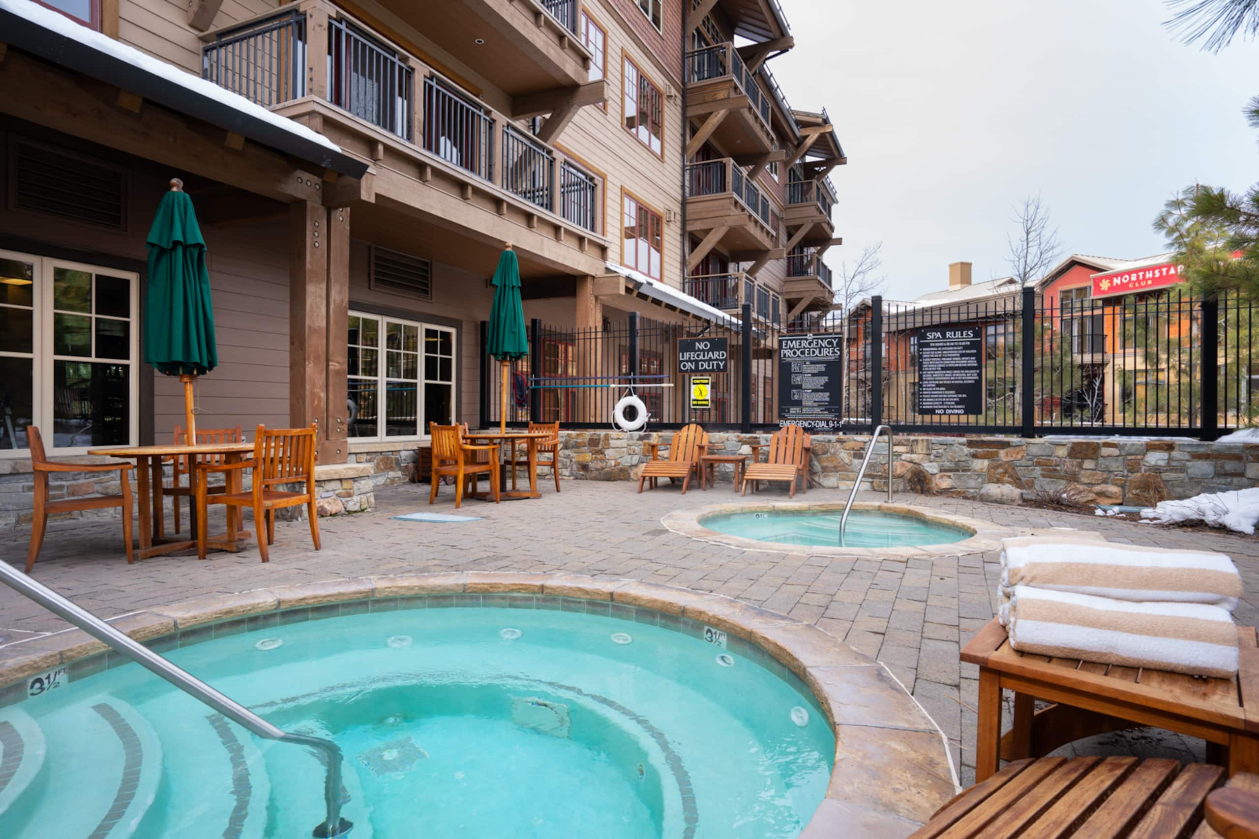 Top-Floor Luxury Condo, Village at Northstar - Photo 34