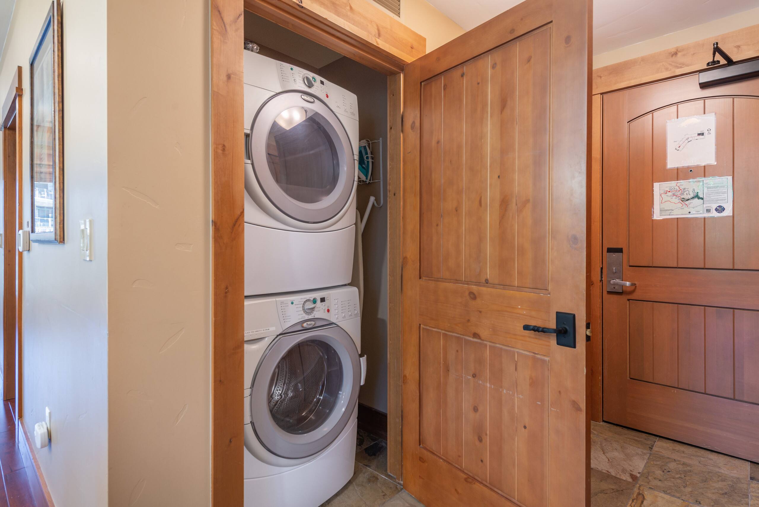 Top-Floor Luxury Condo, Village at Northstar - Photo 20