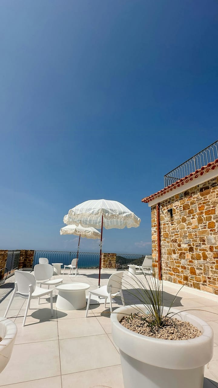 Panoramic Villa With Pool And Capri View - Castellabate