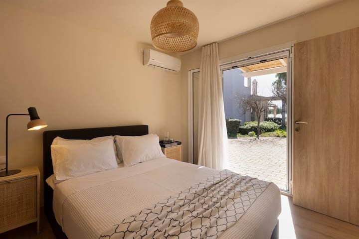 第二間花園客房（臥室5 ）。