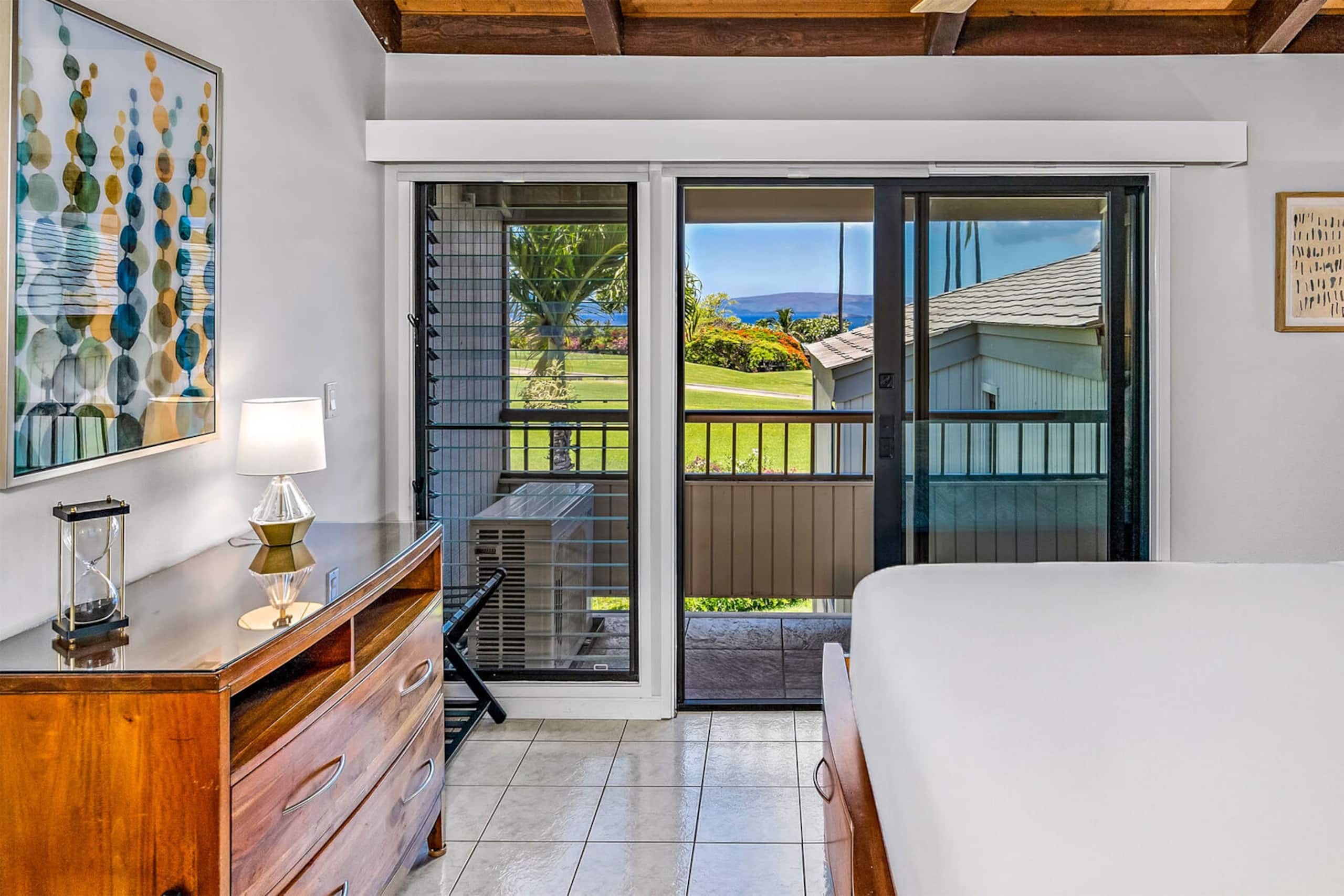 Condo in Kihei · ★5.0 · 1 bedroom · 2 beds · 2 baths - Image 14