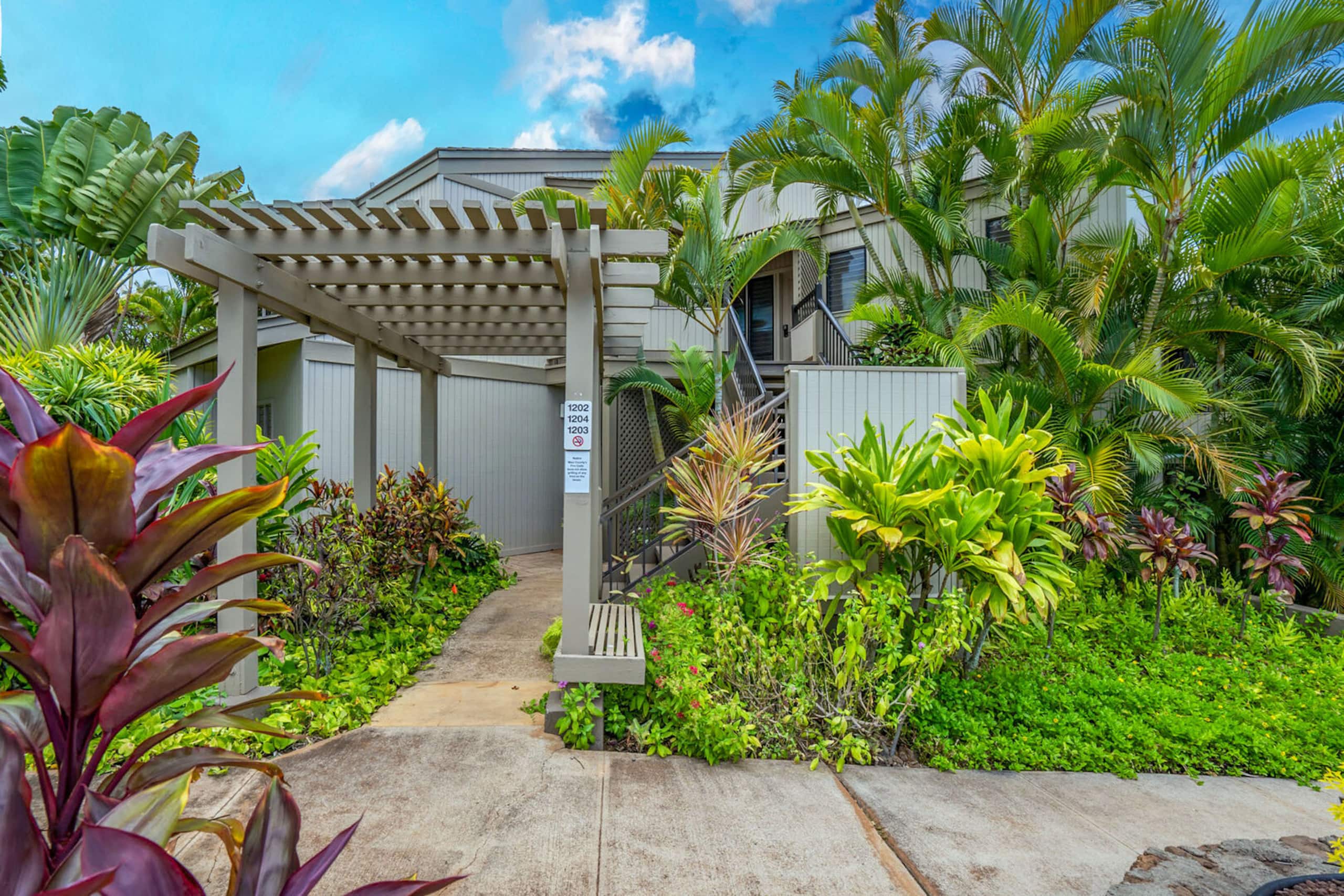 Condo in Kihei · ★5.0 · 1 bedroom · 2 beds · 2 baths - Image 29
