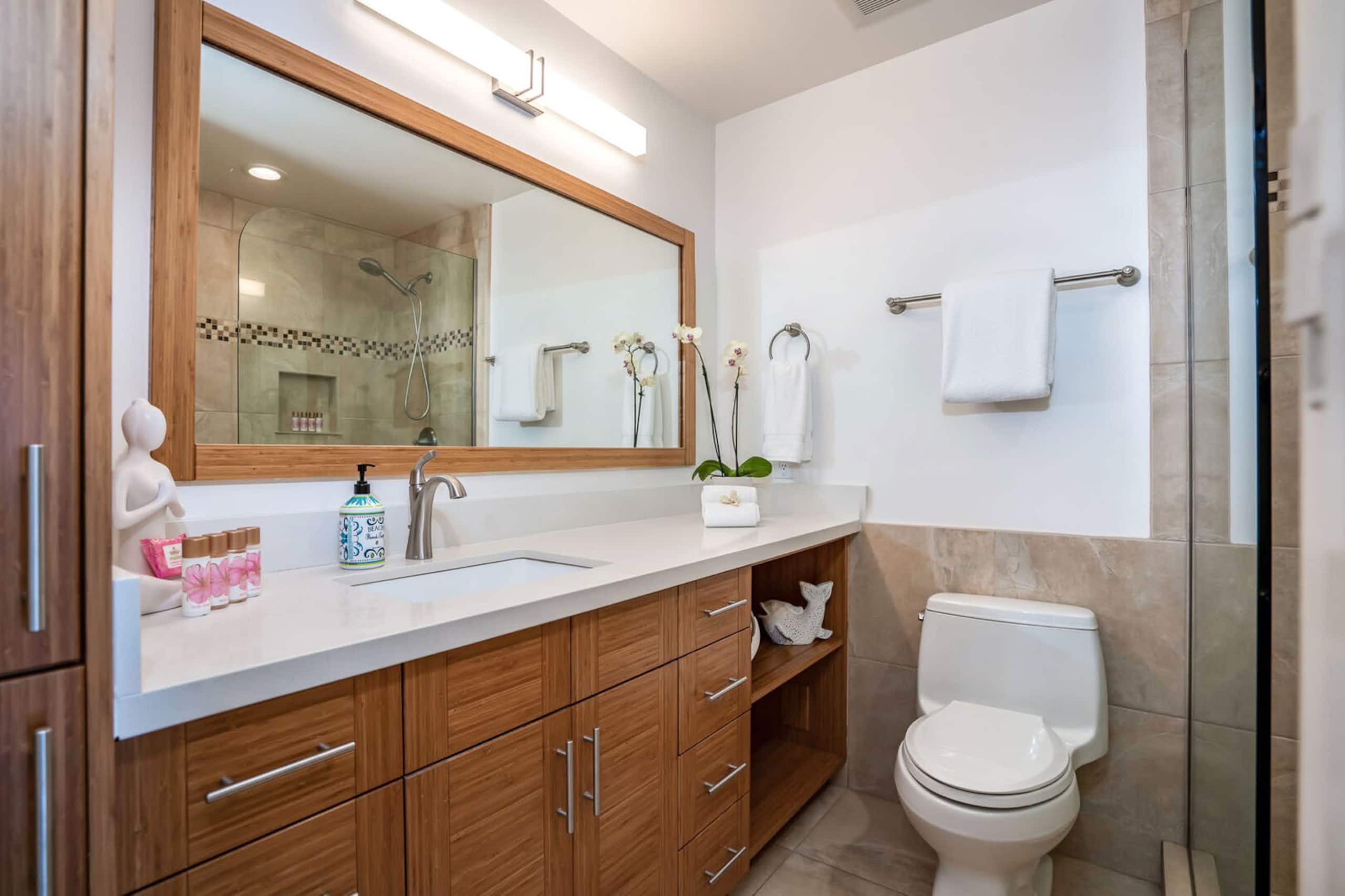 Condo in Kihei · ★5.0 · 1 bedroom · 2 beds · 2 baths - Image 21