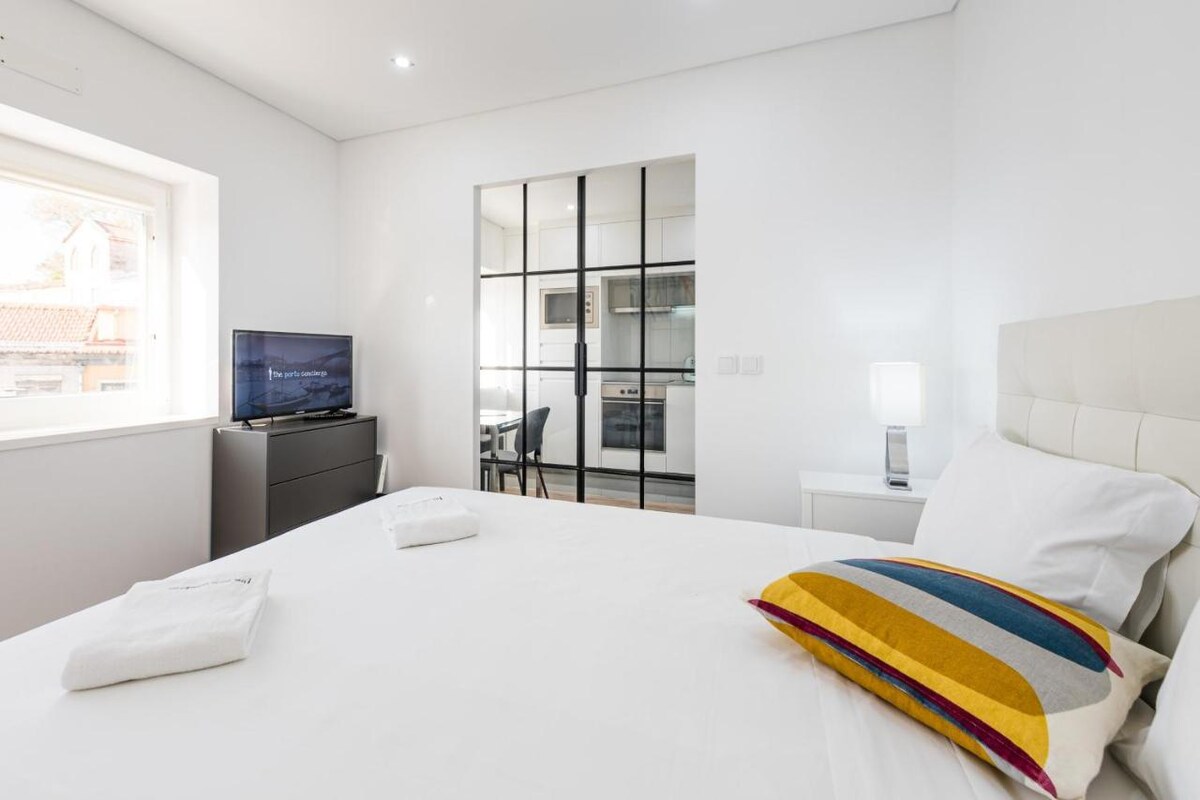 Airbnb em destaque: Cozy Studio|Fast WiFi|Near Campanhã St. & River em Campanhã
