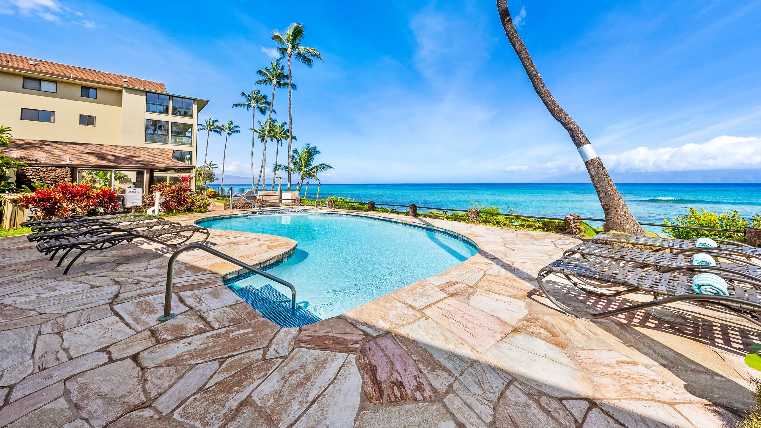 Your Family's Perfect Island Retreat w/ Full AC - Image 54