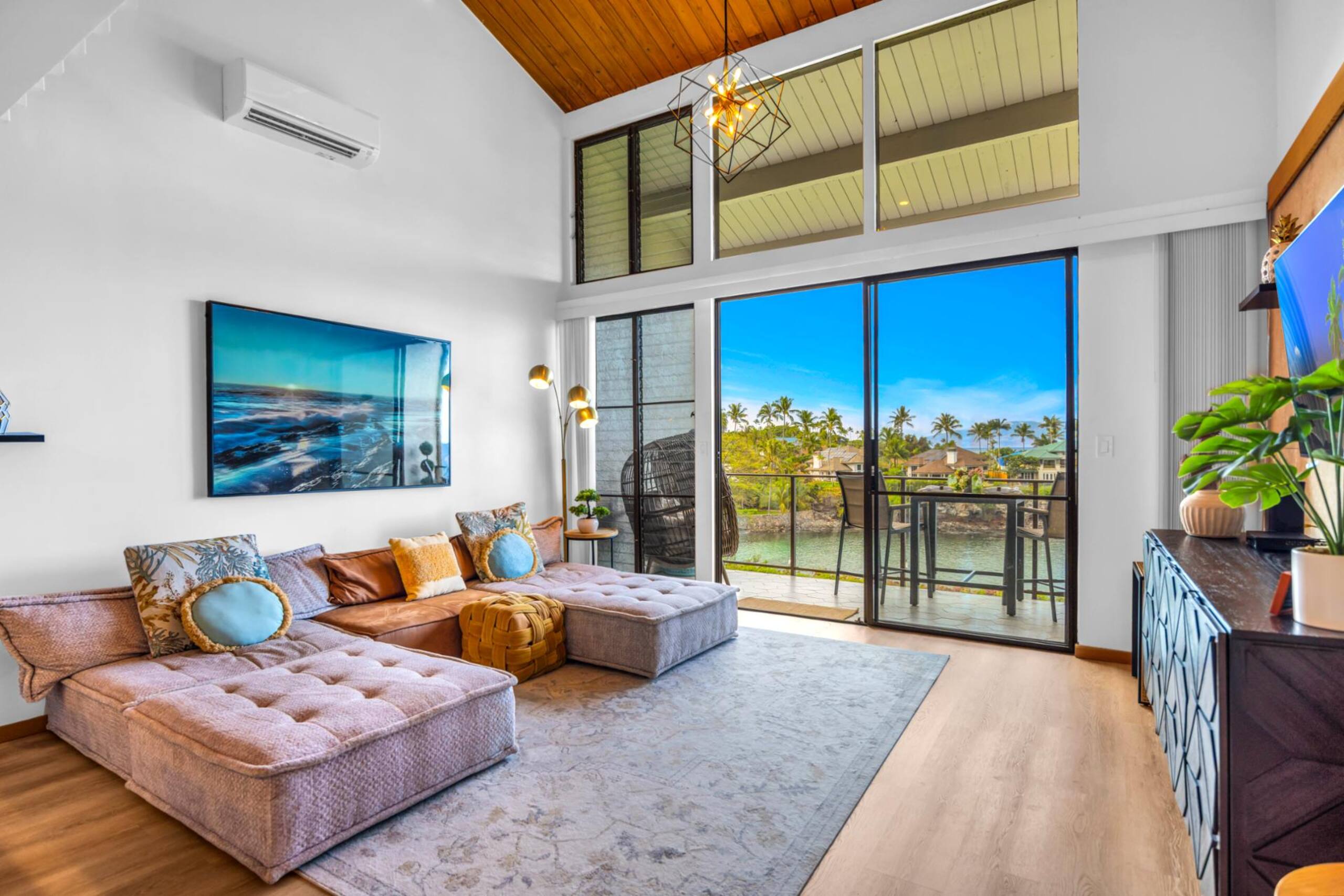 Condo in Lahaina · ★4.17 · 2 bedrooms · 2 beds · 2 baths - Image 7