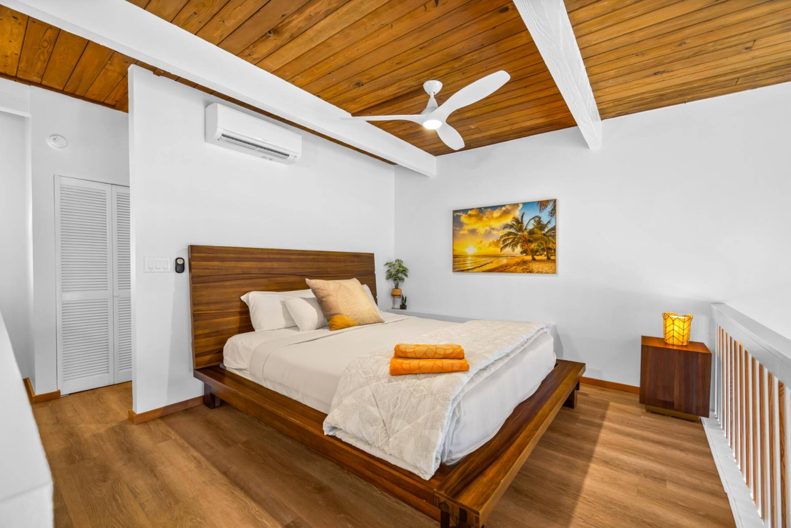 Condo in Lahaina · ★4.17 · 2 bedrooms · 2 beds · 2 baths - Image 18
