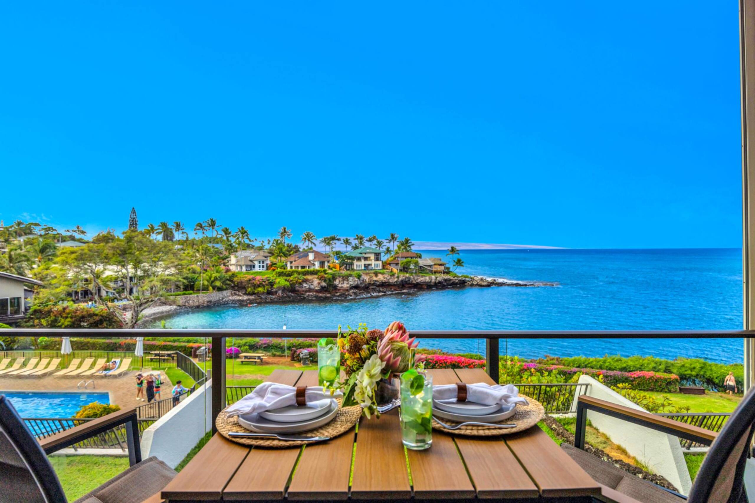 Condo in Lahaina · ★4.17 · 2 bedrooms · 2 beds · 2 baths - Image 23