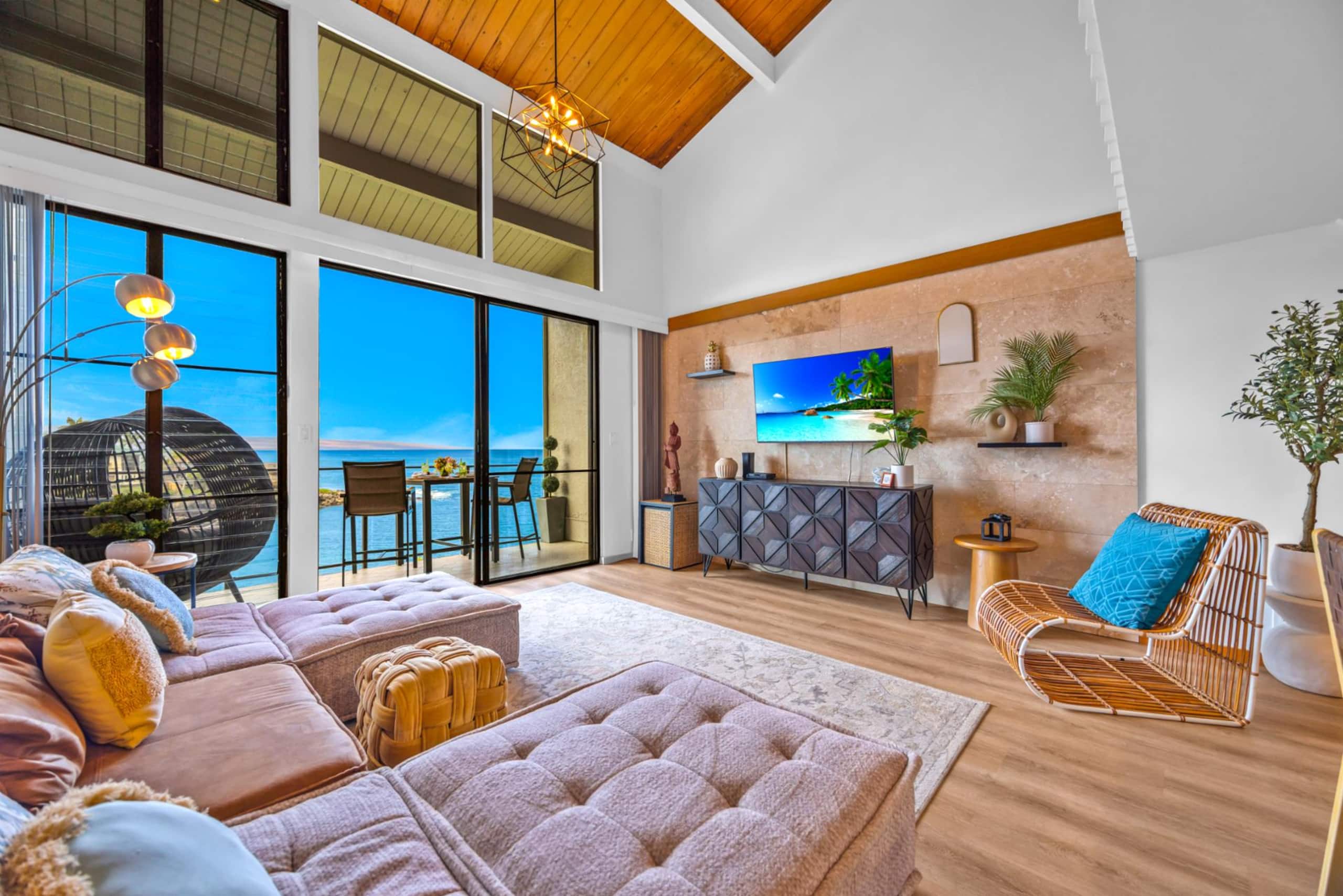 Condo in Lahaina · ★4.17 · 2 bedrooms · 2 beds · 2 baths - Image 4