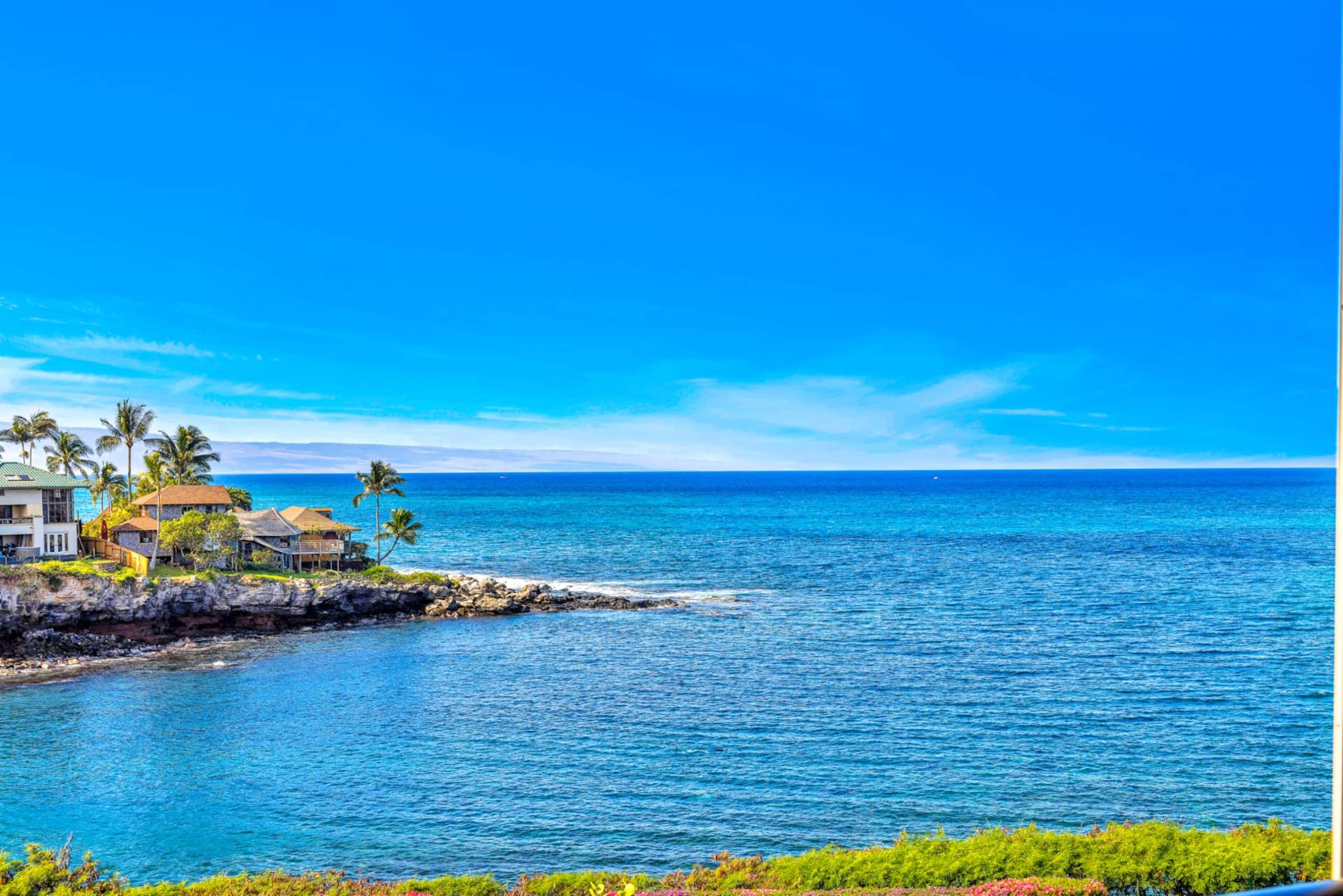 Condo in Lahaina · ★4.17 · 2 bedrooms · 2 beds · 2 baths - Image 45