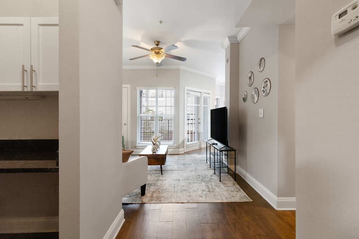 Fifa 26| Modern 1br Midtown + Pool | Gym | Parking - Atlanta, GA