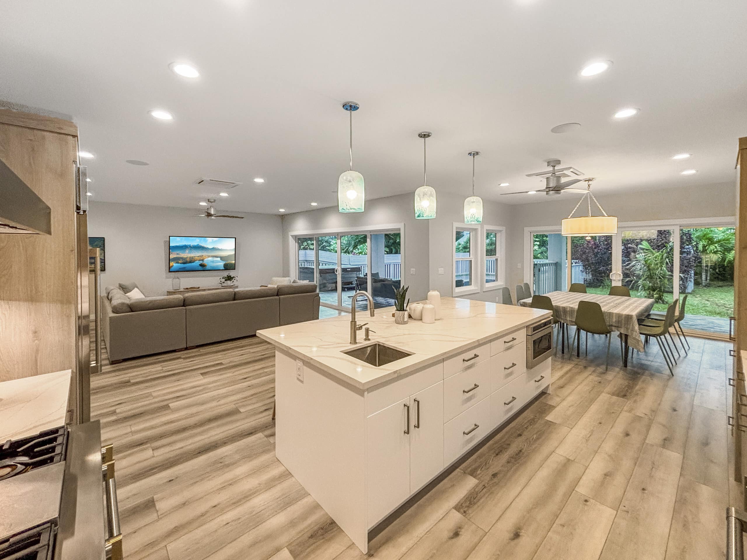 Home in Princeville · ★4.86 · 4 bedrooms · 5 beds · 4 baths - Image 7