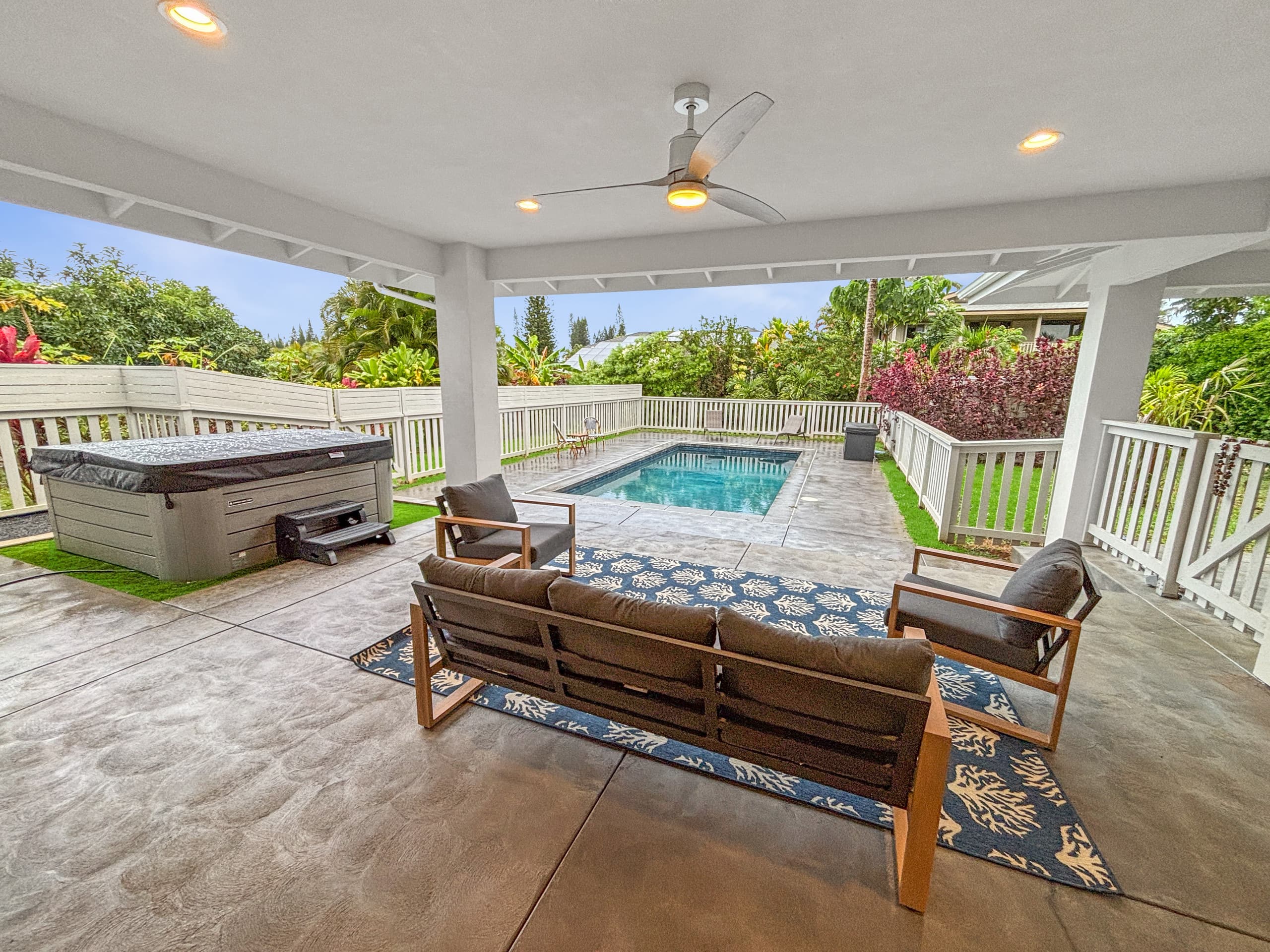Home in Princeville · ★4.86 · 4 bedrooms · 5 beds · 4 baths - Image 25