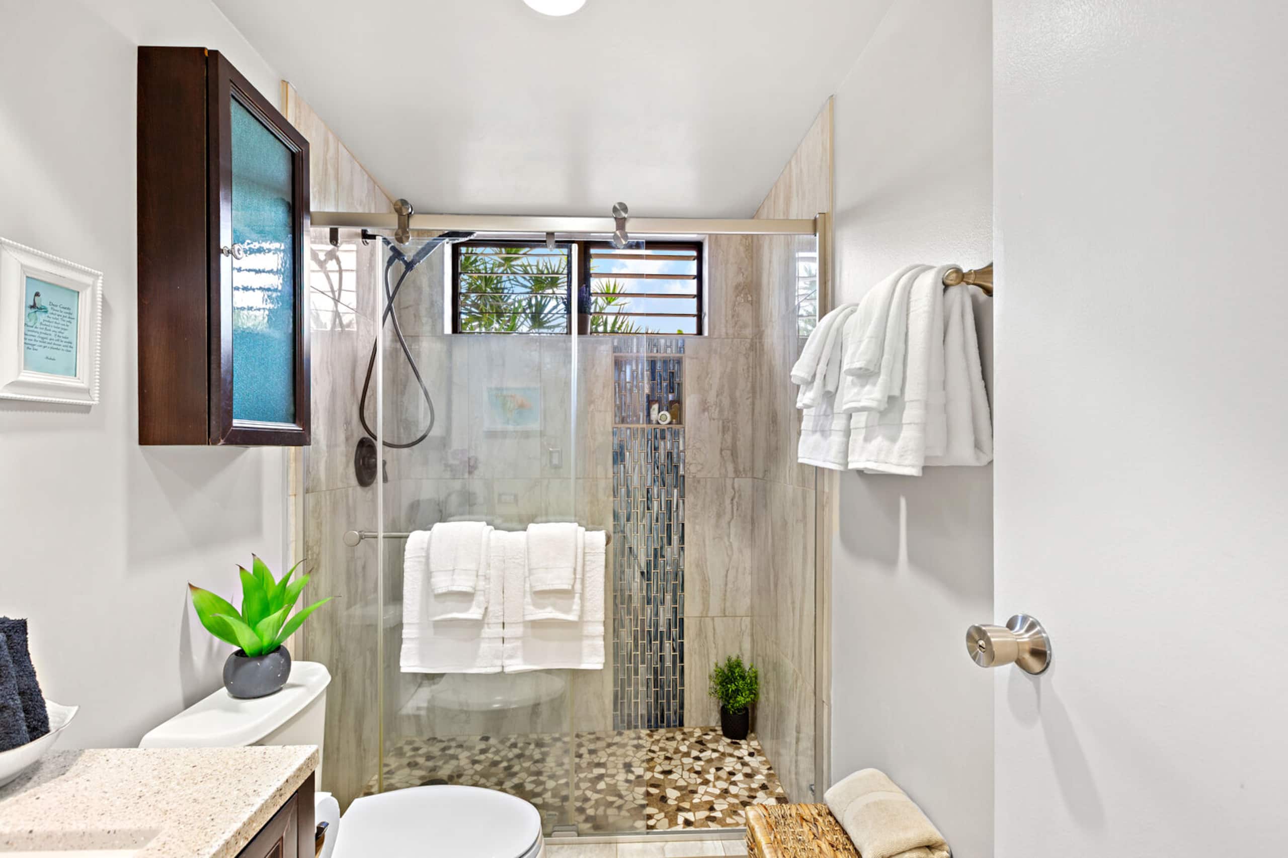 Condo in Lahaina · ★5.0 · 1 bedroom · 2 beds · 1 bath - Image 20