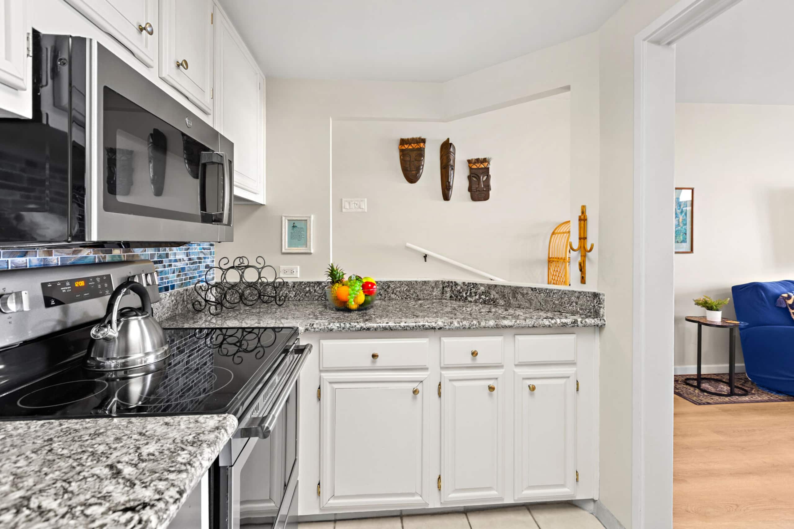 Condo in Lahaina · ★5.0 · 1 bedroom · 2 beds · 1 bath - Image 18