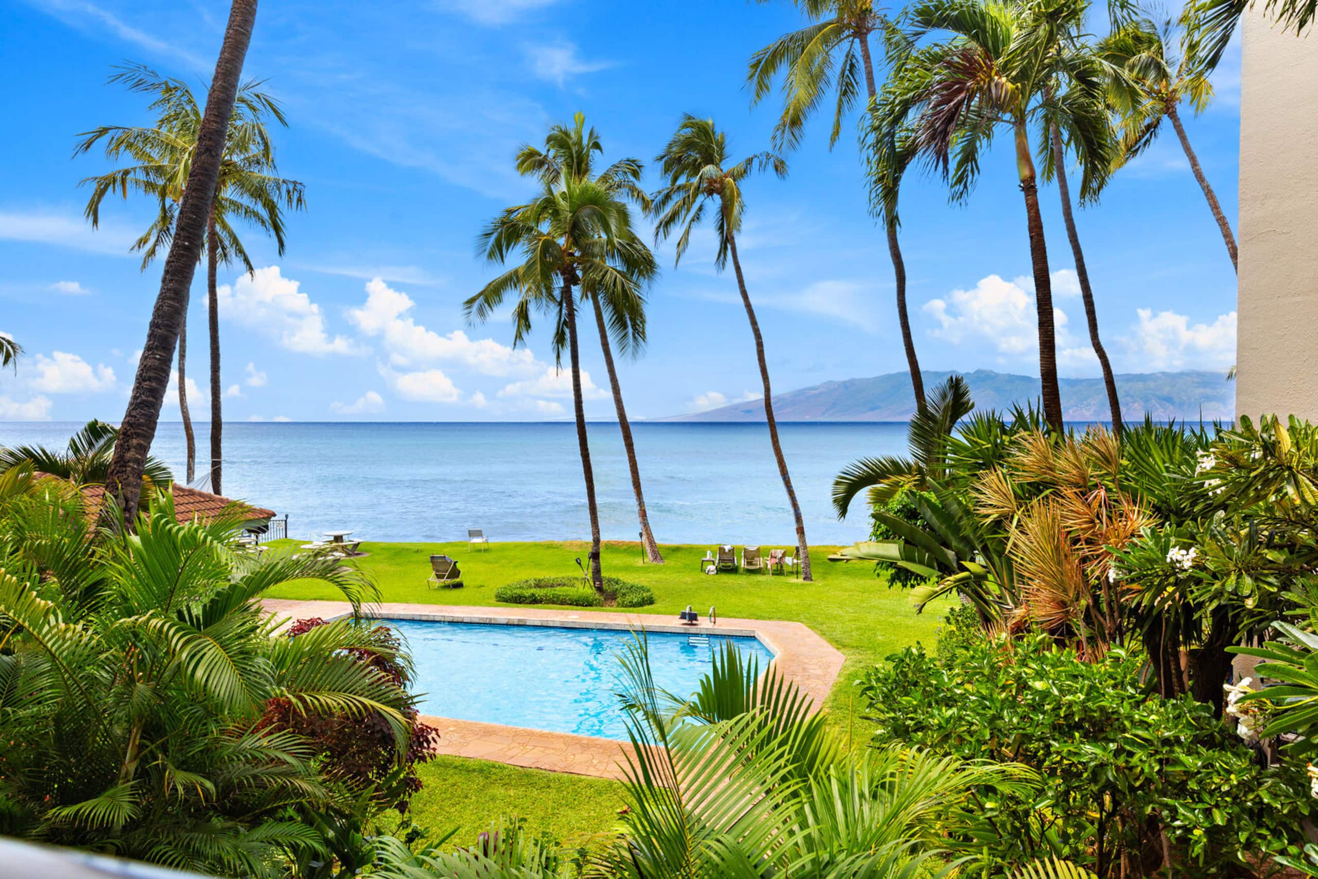 Condo in Lahaina · ★5.0 · 1 bedroom · 2 beds · 1 bath - Image 6