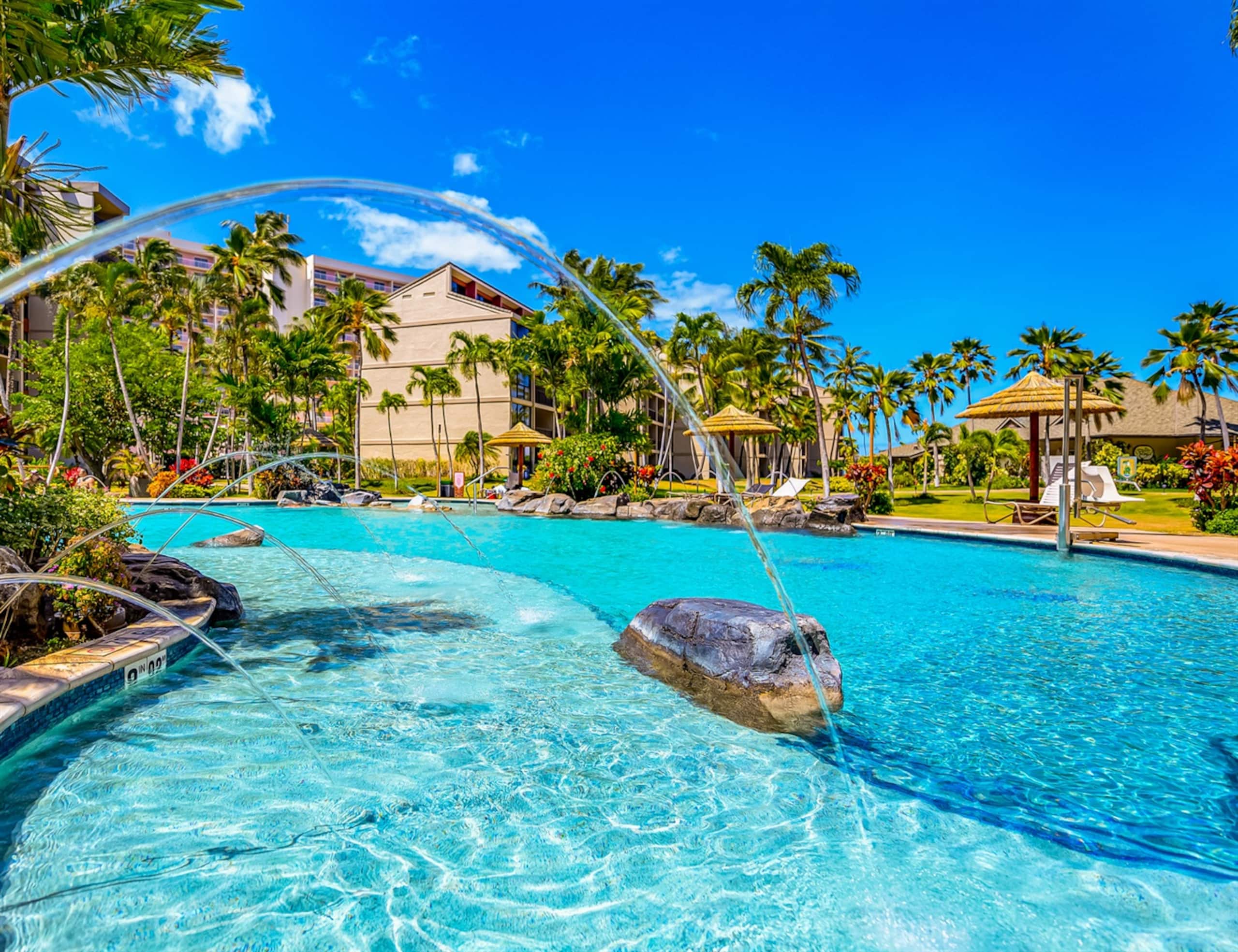 Condo in Lahaina · ★4.97 · 2 bedrooms · 4 beds · 2 baths - Image 27