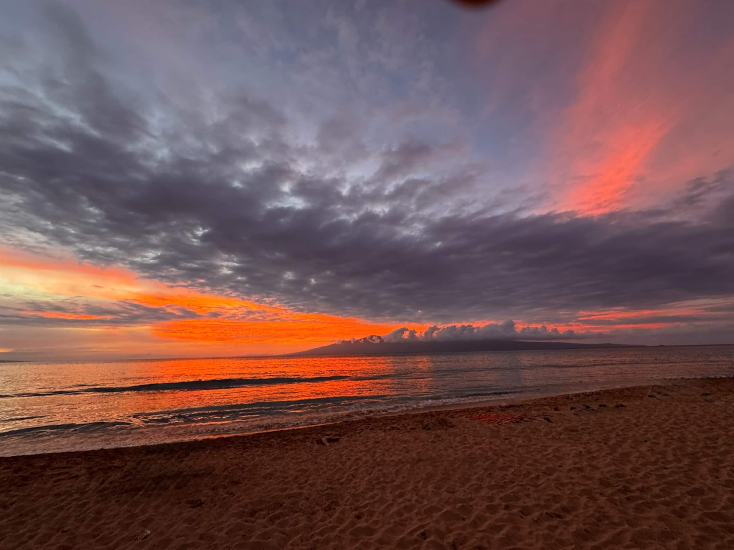 Condo in Lahaina · ★4.97 · 2 bedrooms · 4 beds · 2 baths - Image 8