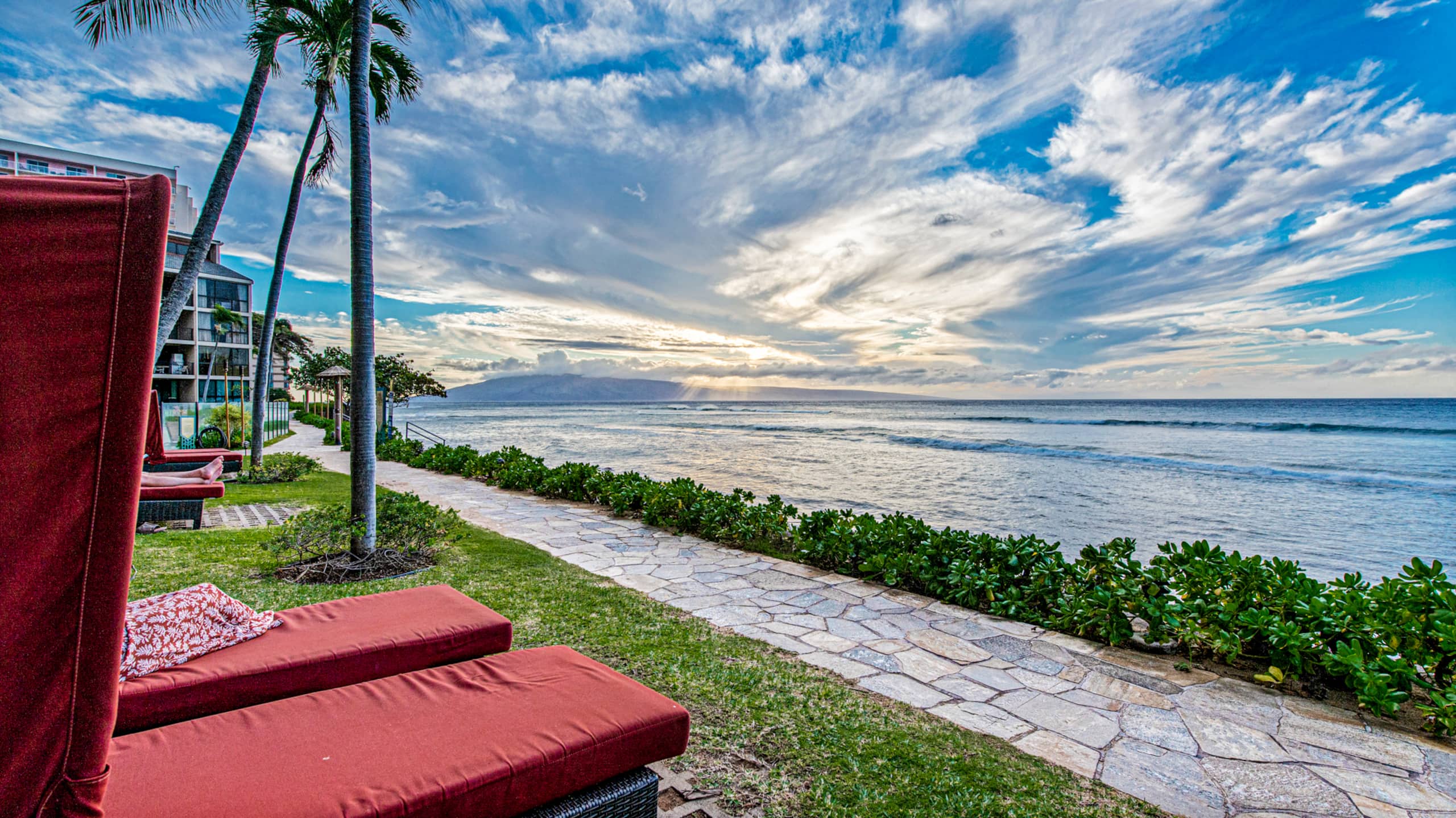 Condo in Lahaina · ★4.97 · 2 bedrooms · 4 beds · 2 baths - Image 4