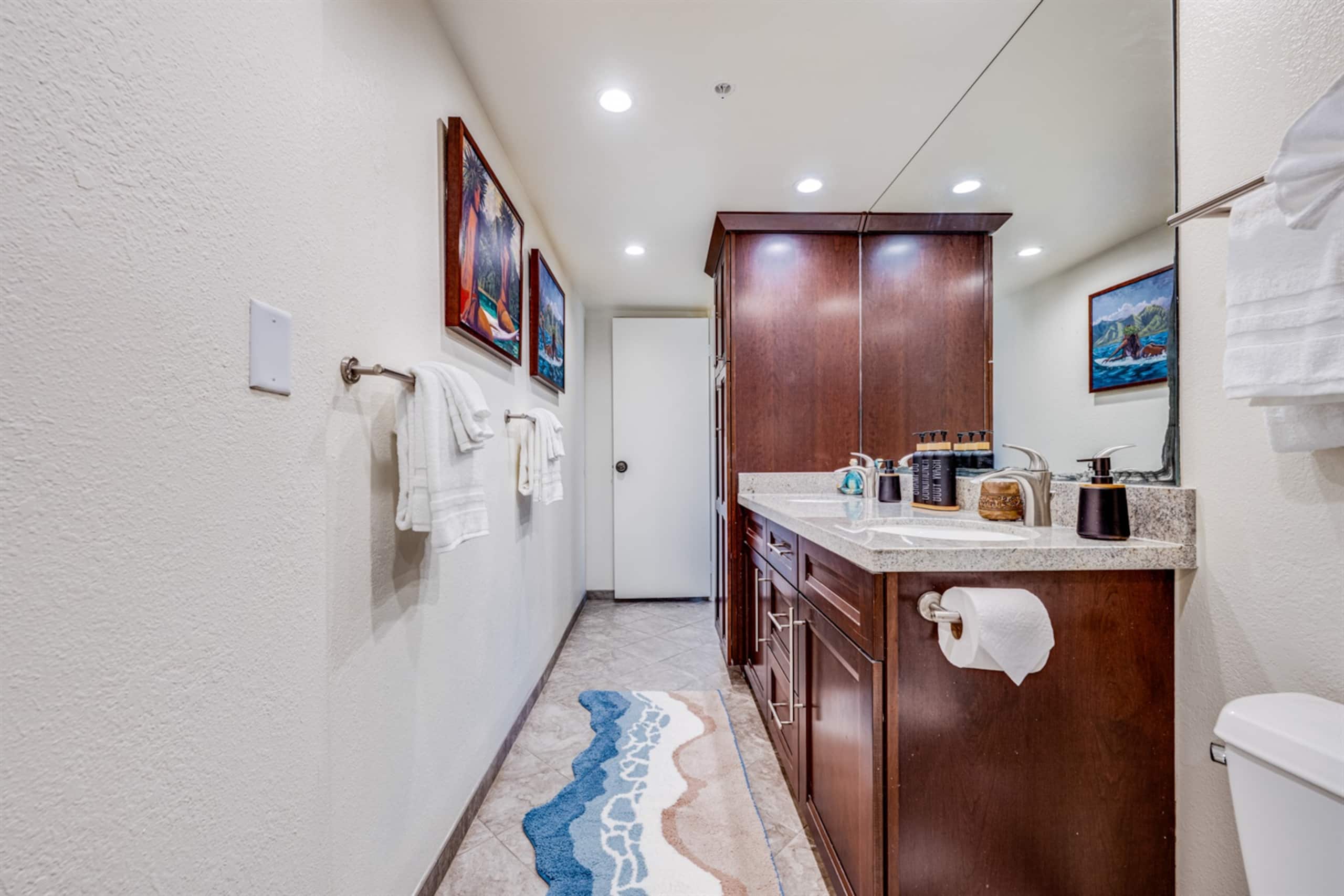 Condo in Lahaina · ★4.97 · 2 bedrooms · 4 beds · 2 baths - Image 21