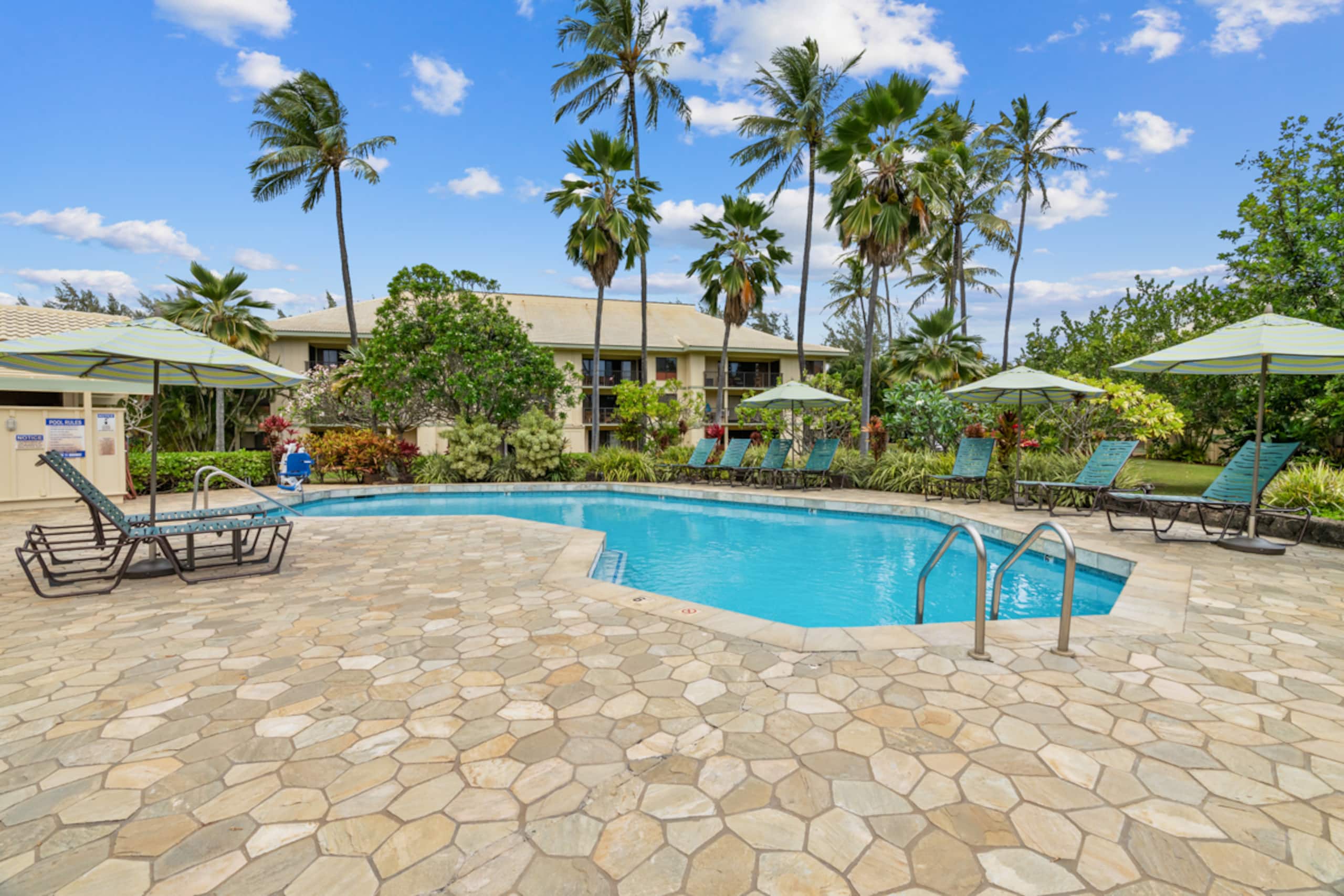 Condo in Lihue · ★4.25 · 1 bedroom · 1 bed · 1 bath - Image 28