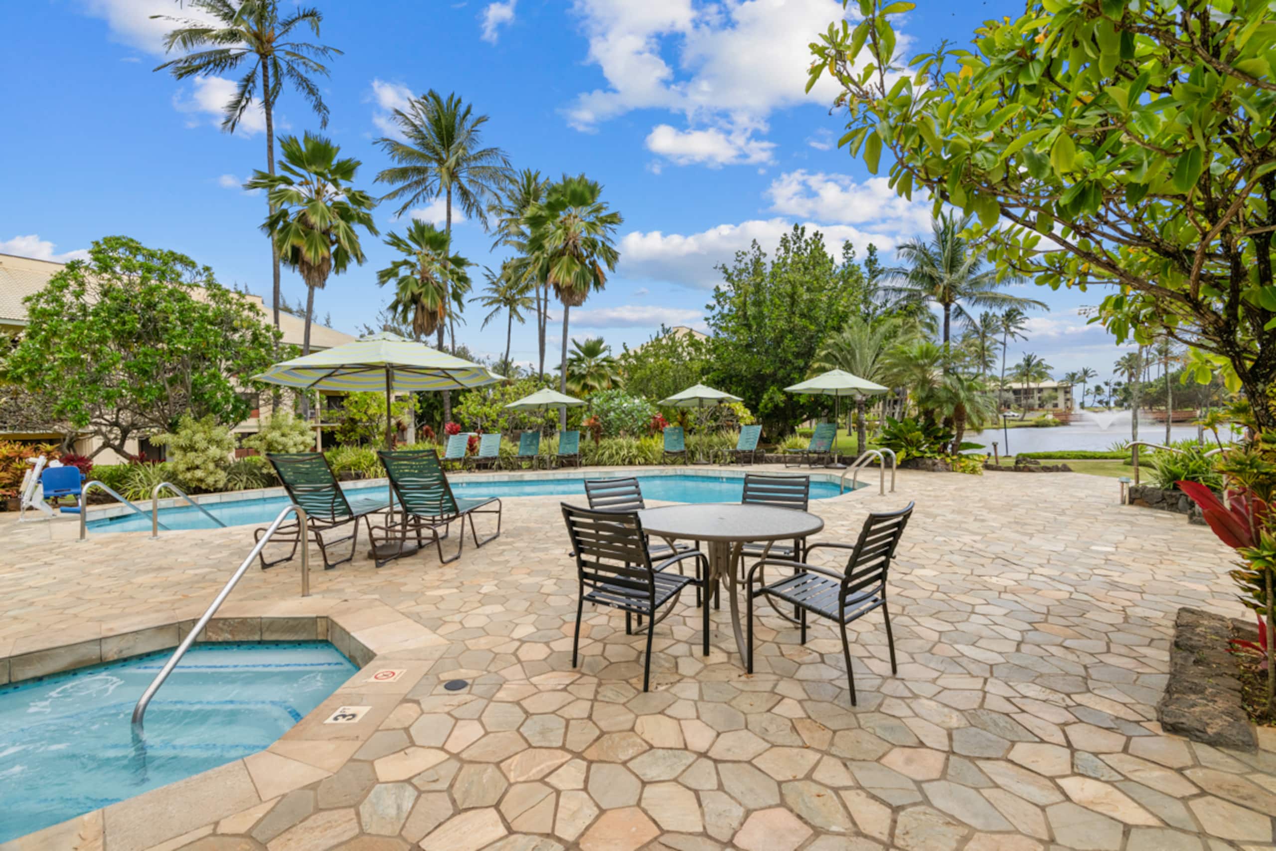 Condo in Lihue · ★4.25 · 1 bedroom · 1 bed · 1 bath - Image 31