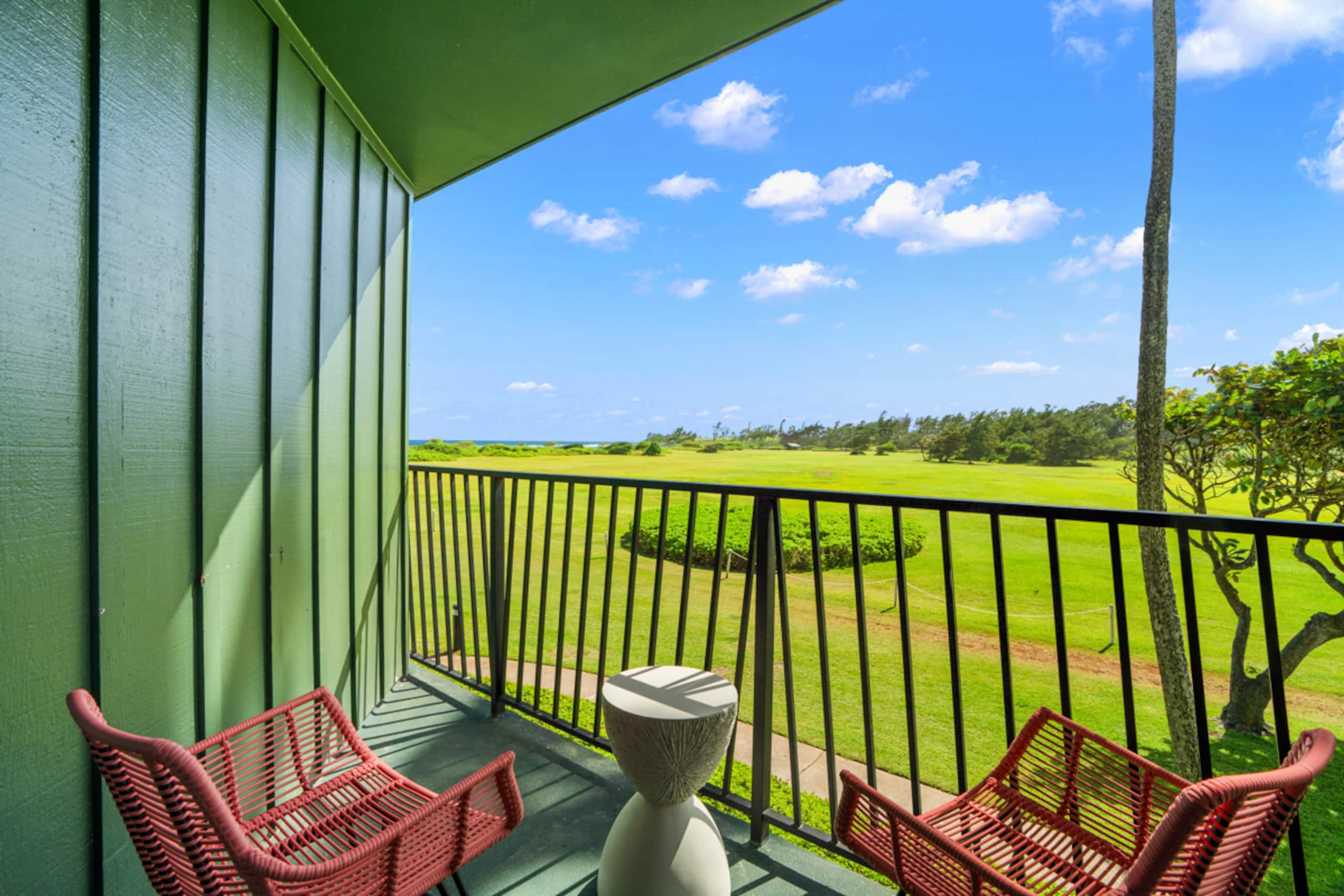 Condo in Lihue · ★4.25 · 1 bedroom · 1 bed · 1 bath - Image 1
