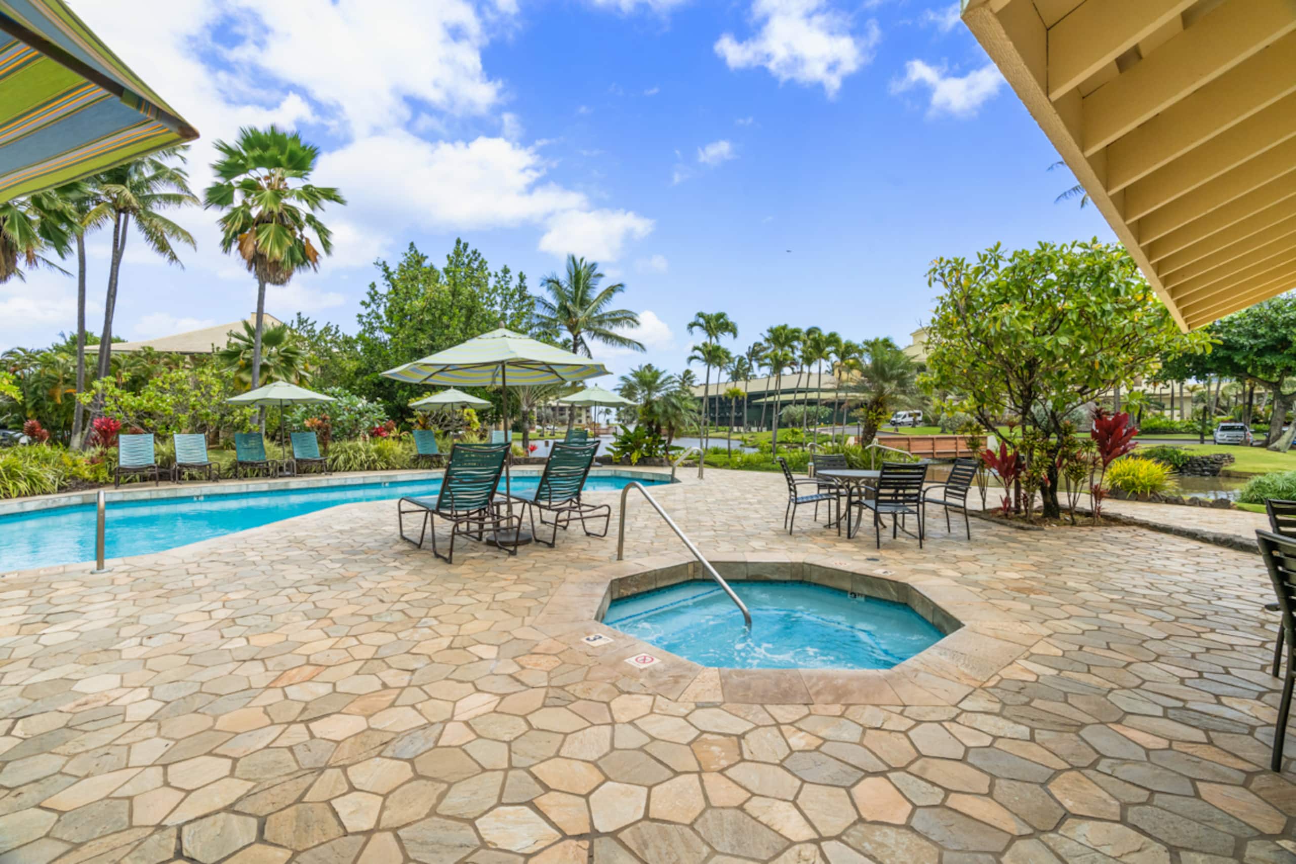 Condo in Lihue · ★4.25 · 1 bedroom · 1 bed · 1 bath - Image 34