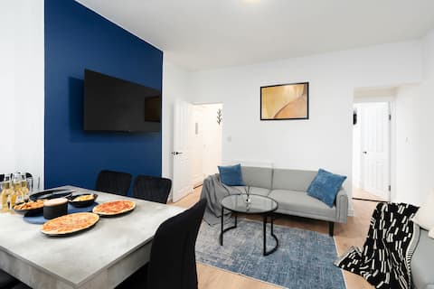 Top performing Airbnb: 9 Beds | Contractors | 4BR 2BA | Monthly Deal in Manor Castle
