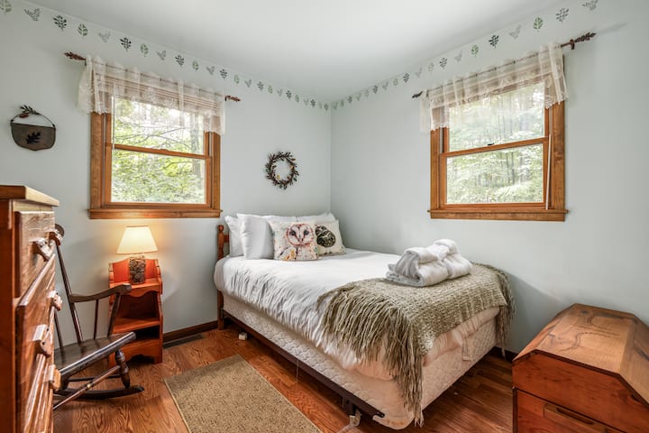 Spálňa 1: Dvojlôžko