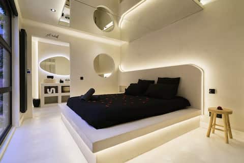 Love Room with whirlpool and sauna – Ô Diable Des Plaisirs
