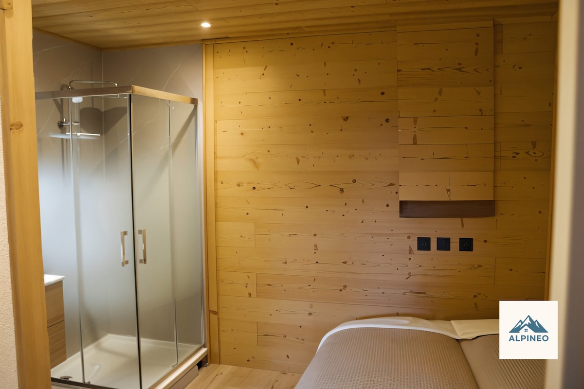 חדר שינה בחדר הרחצה 