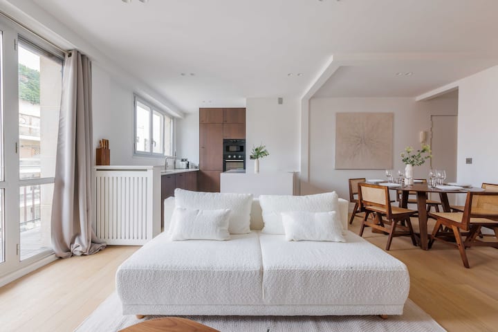 Appartement Spacieuxneuilly-sur-seine Avec Balcon - Neuilly-sur-Seine
