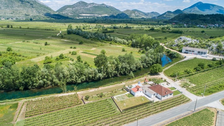 Kuca Toše By Villas Guide - Gradac