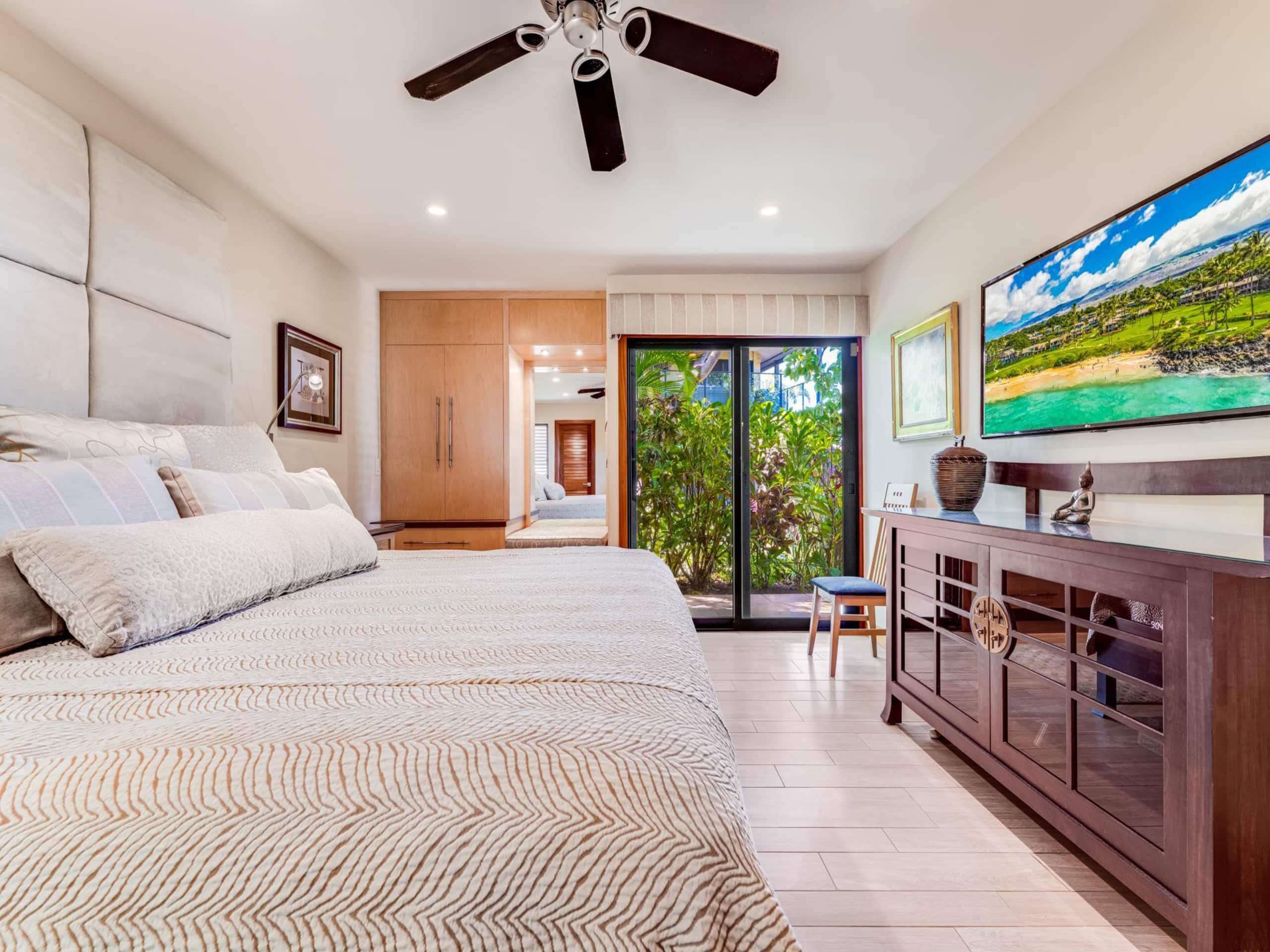 Condo in Wailea · ★4.88 · 2 bedrooms · 2 beds · 2 baths - Image 18
