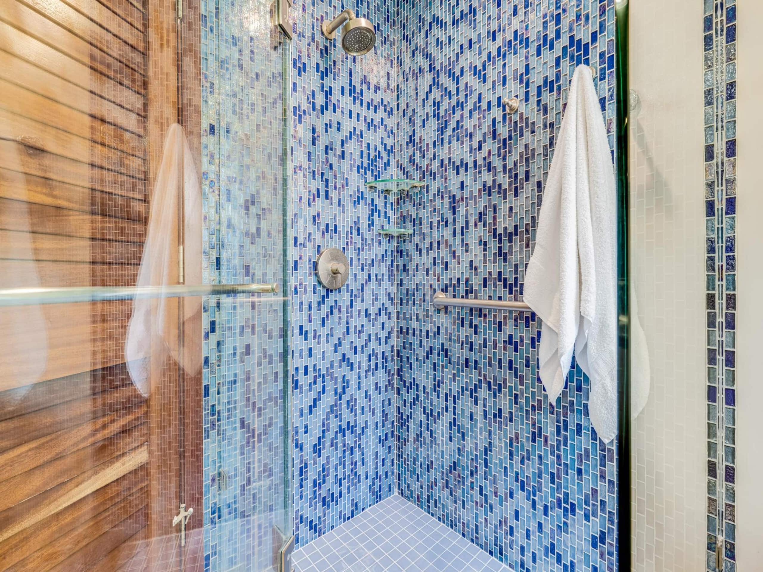 Condo in Wailea · ★4.88 · 2 bedrooms · 2 beds · 2 baths - Image 26
