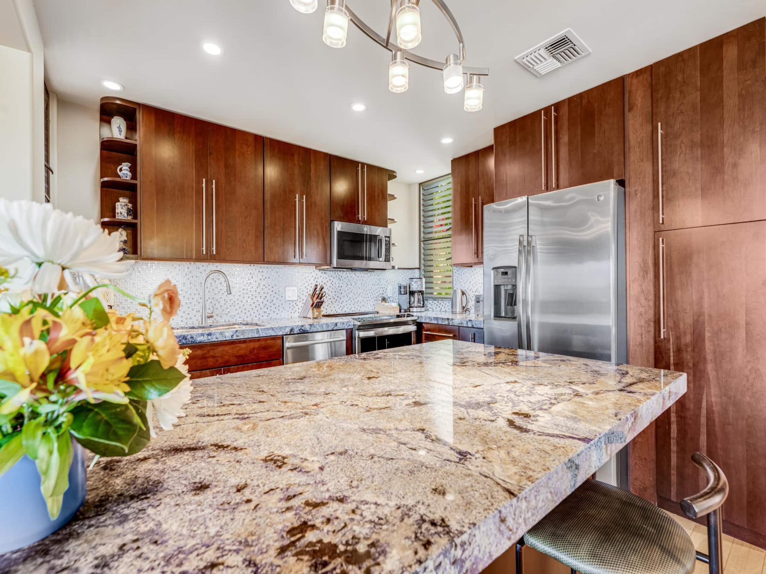 Condo in Wailea · ★4.88 · 2 bedrooms · 2 beds · 2 baths - Image 14