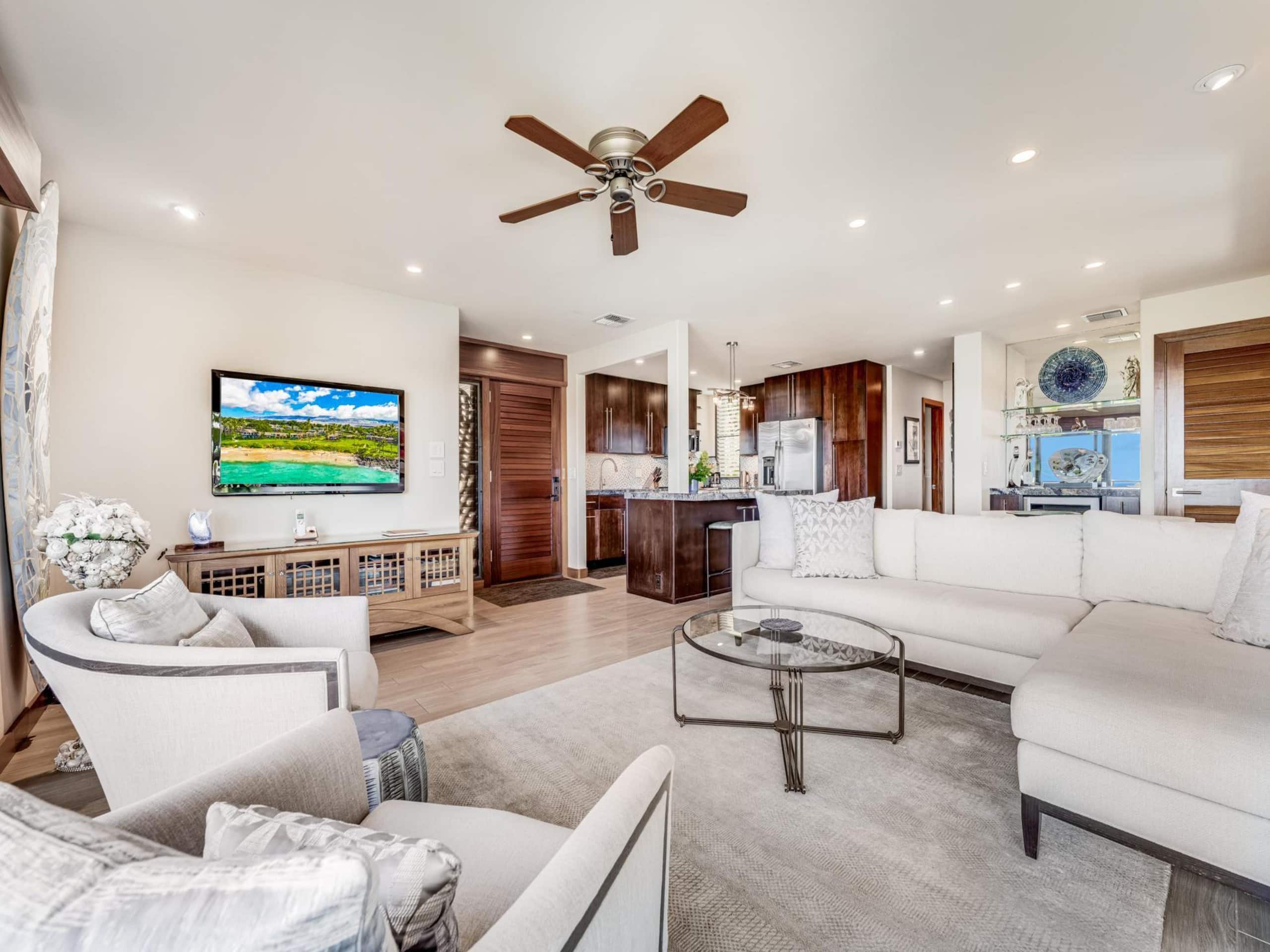 Condo in Wailea · ★4.88 · 2 bedrooms · 2 beds · 2 baths - Image 12