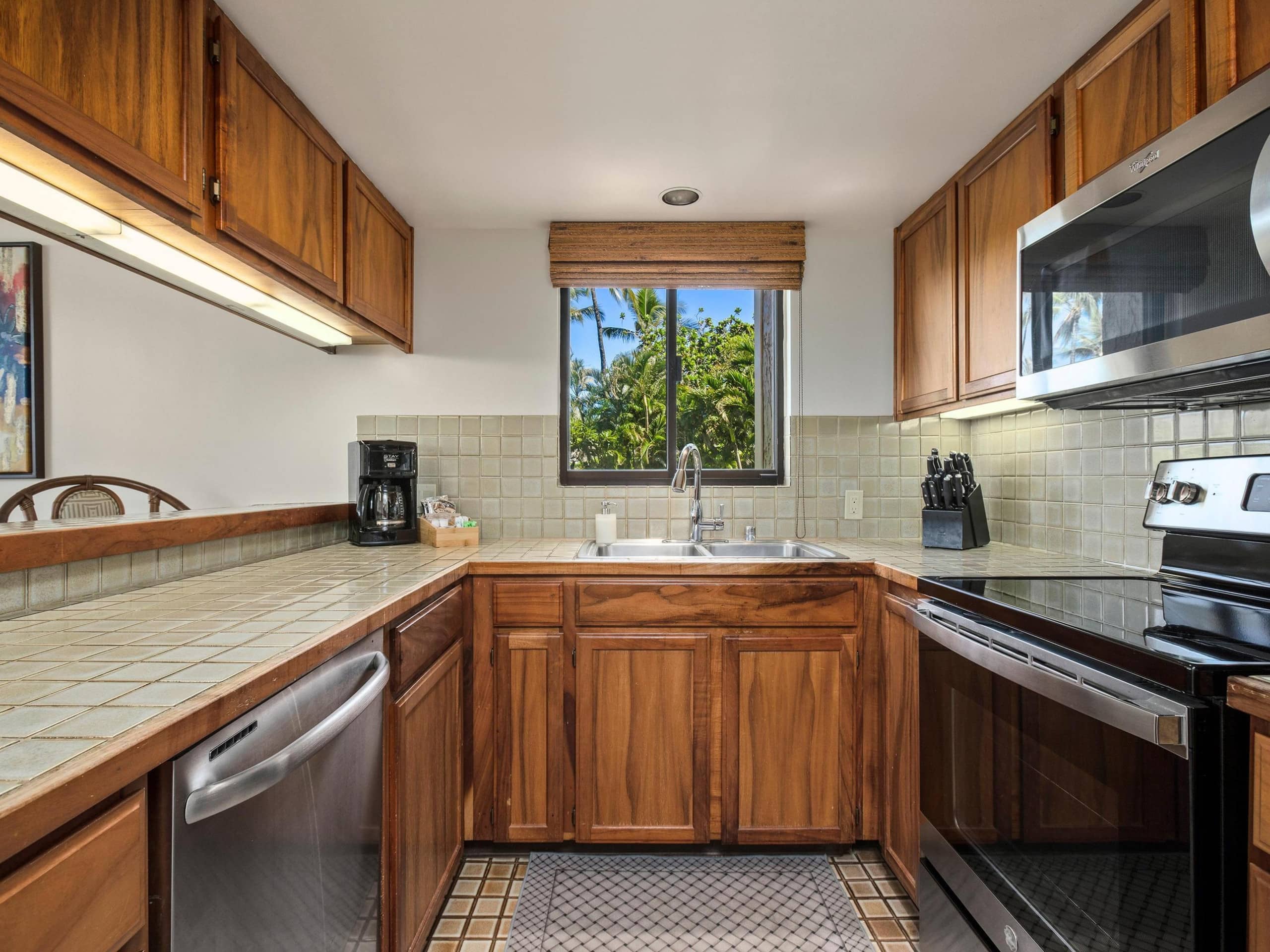 Condo in Wailea · ★4.81 · 2 bedrooms · 3 beds · 2 baths - Image 3