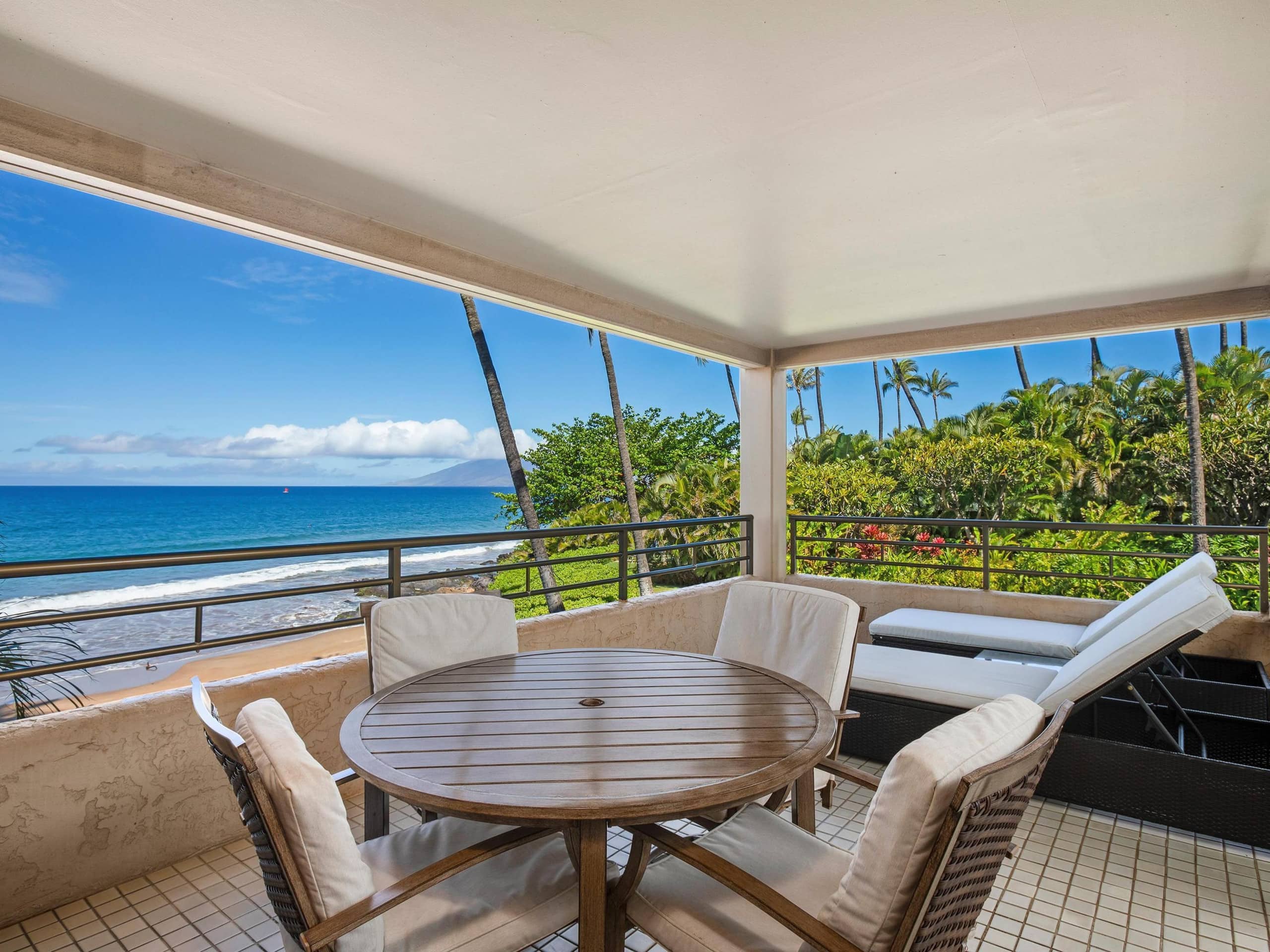 Condo in Wailea · ★4.81 · 2 bedrooms · 3 beds · 2 baths - Image 1