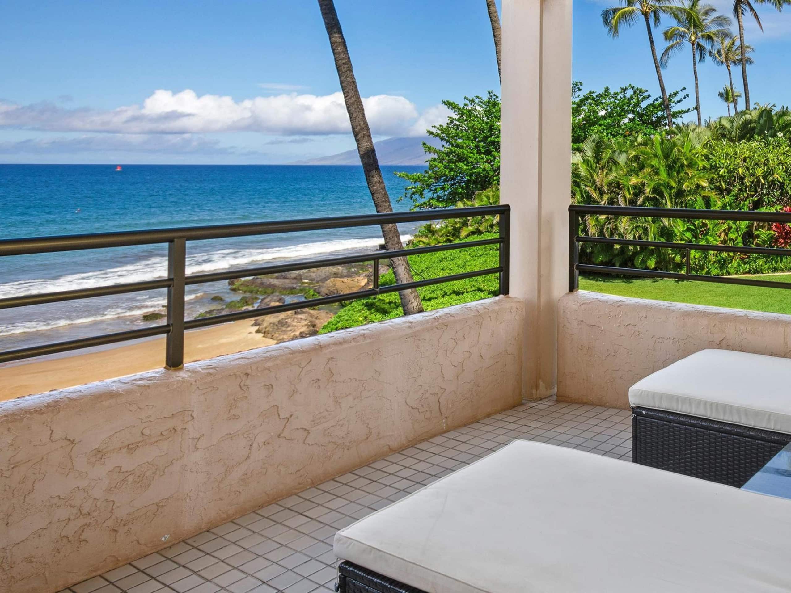 Condo in Wailea · ★4.81 · 2 bedrooms · 3 beds · 2 baths - Image 16